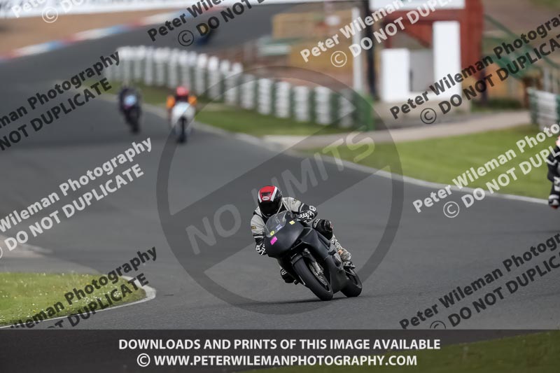 enduro digital images;event digital images;eventdigitalimages;mallory park;mallory park photographs;mallory park trackday;mallory park trackday photographs;no limits trackdays;peter wileman photography;racing digital images;trackday digital images;trackday photos
